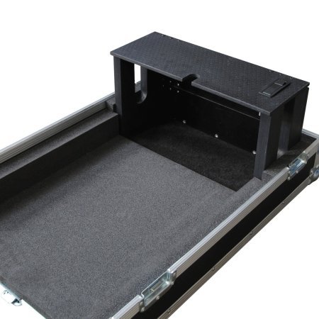 Yamaha QL1 Mixer Flight Case With Dog Box